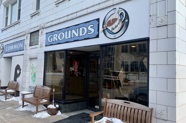  COMMON GROUNDS owned by Bobbi Niles Duczak '67